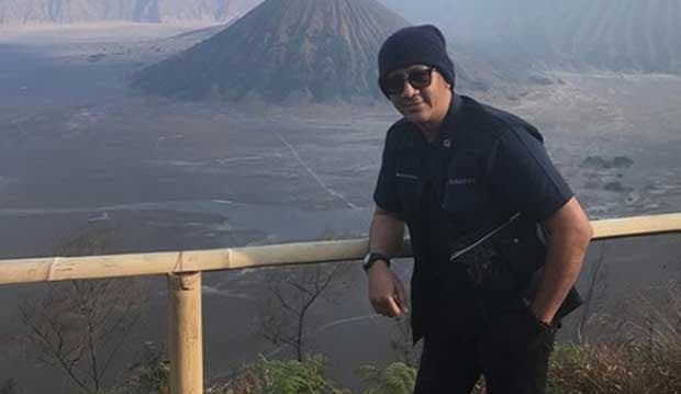 Buka Baju Pamer Otot, Andre Taulany Bikin Cewek Klepek-klepek