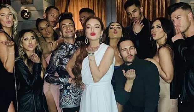 Lindsay Lohan Beli Pantai, Lokasi Saat Mantan Lakukan Kekerasan