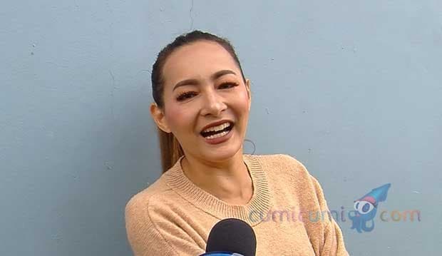 Sudah Punya Pacar, Dewi Rezer Anggap Menikah Tak Penting