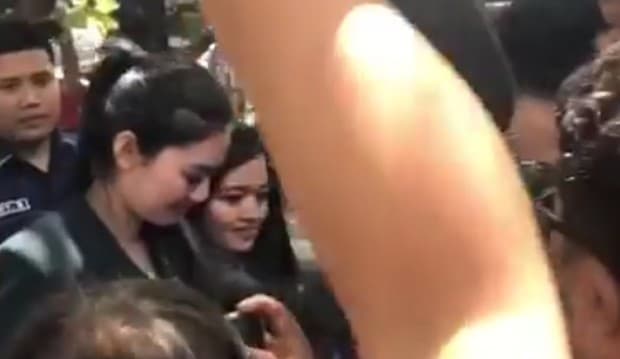 Uang Berkurang Pasca Jupe Meninggal Dunia, Della dan Nia Perez Irit Makan