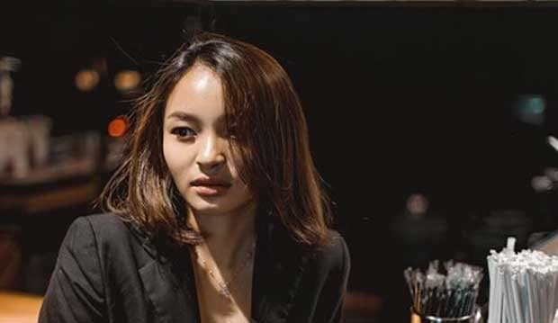 Jomblo Lagi Pasca Putus dari Young Lex, Revina VT Buka Lowongan Mencari Jodoh?