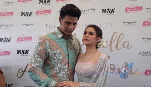 Intip Seserahan Lamaran Ammar Zoni dan Irish Bella, Cincin Berlian Hingga Ikat Pinggang