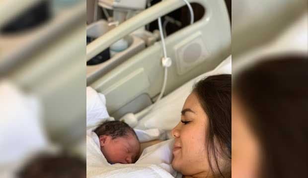 5 Potret Momo Geisha Saat Melahirkan Bayi di Singapura, dari Panik Hingga Bahagia