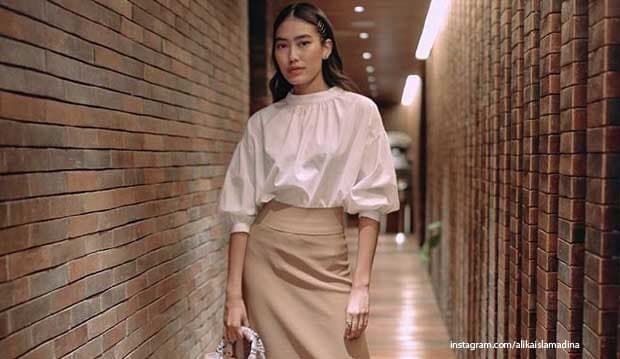 Foto Bareng Park Woojin, Alika Islamadina Malah Kaku Kayak Patung Lilin