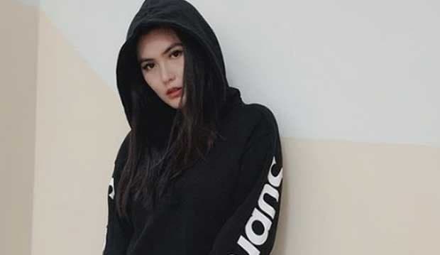 Setelah Ferrari, Angela Lee dapat Hadiah Cincin Berlian di Hari Ultahnya