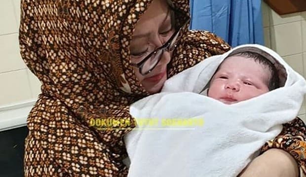 Putri Annisa Trihapsari dan Ari Sigit Melahirkan, Keluarga Cendana Sambut Anggota Baru