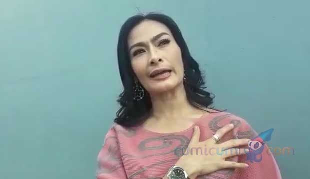 Devano Takut Terbang Tinggi, Harapan Iis Dahlia Punya Anak Jadi Pilot Pupus