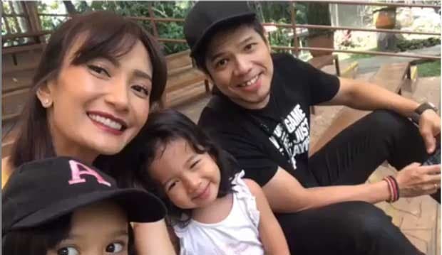 Artika Sari Devi Lebih Suka Anak Eksis di Kehidupan Nyata Ketimbang Dunia Maya