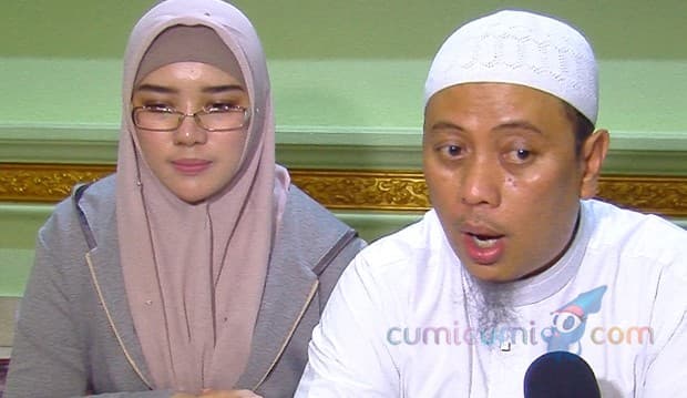 Rumah Opick Didatangi Ribuan Orang Setiap Hari, Bebi Silvana Kaget Setengah Mati