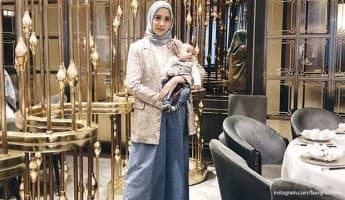 Suami Beri Izin, Fanny Fabriana Mantap Berhijab