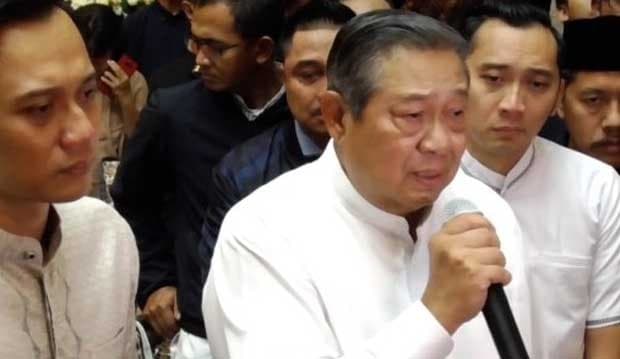 Ani Yudhoyono Menangis dalam Koma, SBY Bisikkan Kalimat Haru