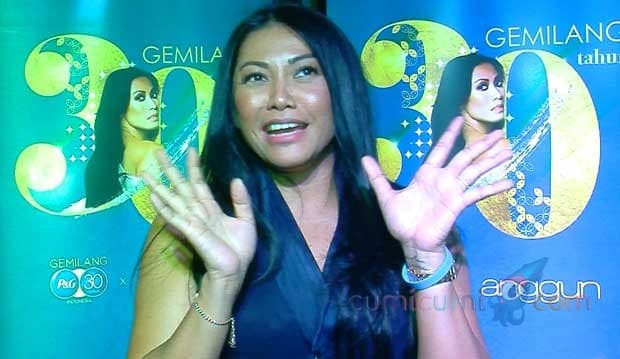 Menetap di Prancis, Anggun Kangen Nyanyikan Lagu-Lagu Jadul