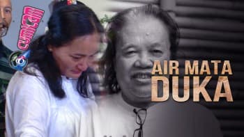 Prosesi Pemakaman Arswendo Penuh Air Mata