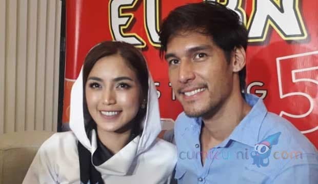Tak Jadi Nikah Tahun Ini, Jedar dan Richard Kyle Tunggu Persetujuan Keluarga
