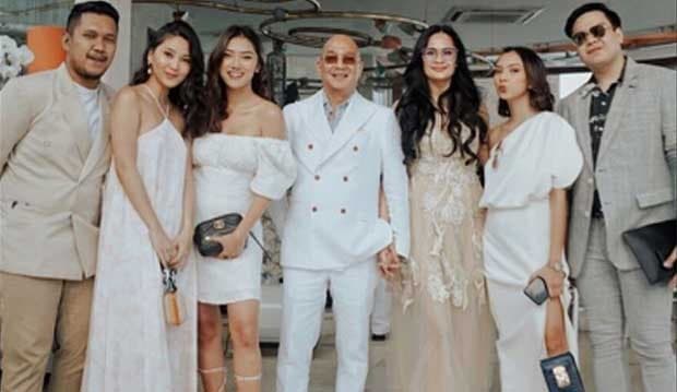 Menikah Ketiga Kalinya, Ini Penampakan Suami Baru Donna Harun