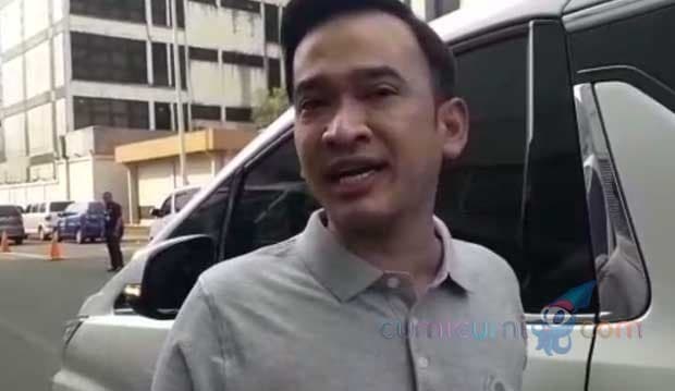 Hilangkan Penat dari Teror Mistis, Ruben Onsu Boyong Keluarga Liburan di Bali