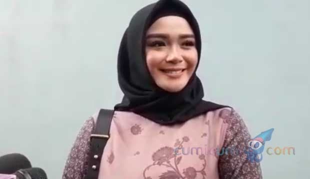 Dari Amerika Pulang ke Indonesia, Beban Sheza Idris Sedikit Berkurang