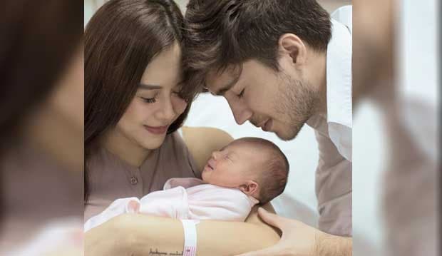 Aura Kasih Akhirnya Umumkan Nama Anak