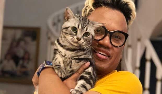 Pecinta Kucing, Uya Kuya Rela Lakukan 5 Hal Ini