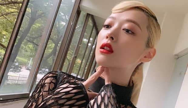 5 Fakta Soal Kematian Sulli Ex Grup f(x), Bunuh Diri Hingga Postingan Terakhir di Media Sosial