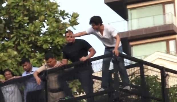 Shah Rukh Khan Artis India Pertama yang Namanya Ditampilkan di Burj Khalifa