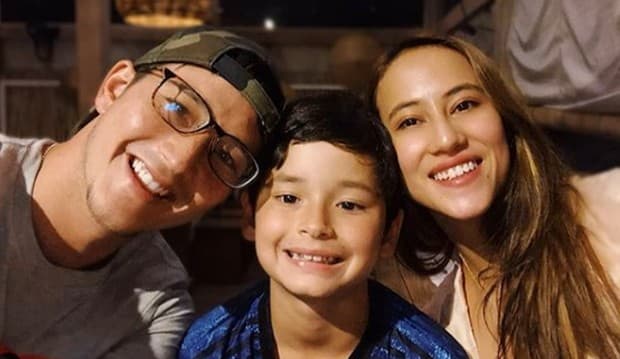 Kenal Singkat Langsung Klik, Putra Mike Lewis Sudah Anggap Janisaa Pradja Mama Sambung
