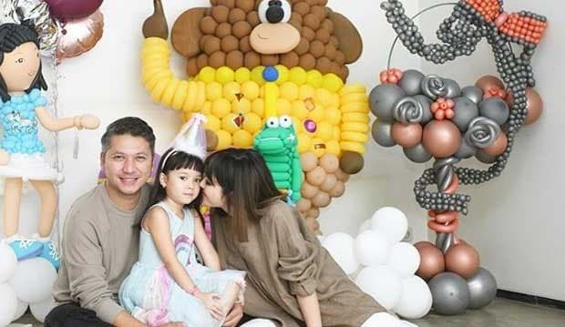 Lihat Kebersamaan Gading dan Gisel di Ultah Gempita, Netizen: So Sweet