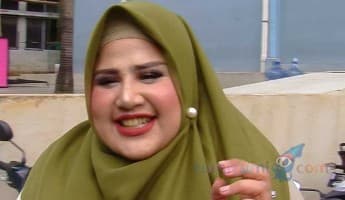 Usir Sepi Sejak Suami di Penjara Lagi, Dhawiya Zaida Menyibukan Diri