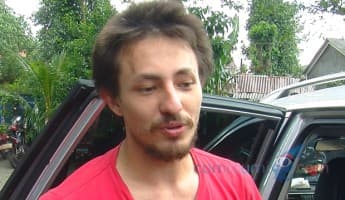 Trauma Kecelakaan Tragis, Dylan Carr Gemetaran Nyetir Mobil di Belakang Truk