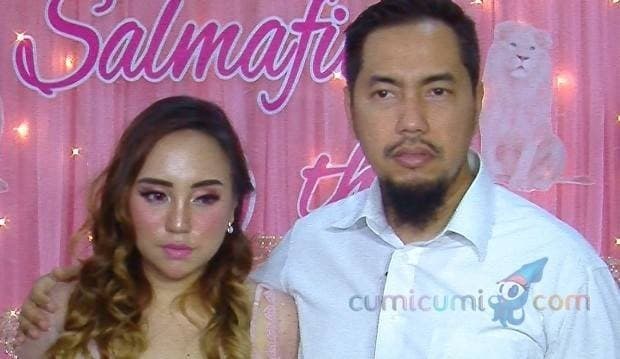 Kangen Berat, Sunan Kalijaga Kirim Foto Salmafina Saat Berhijab dan Begini Balasannya