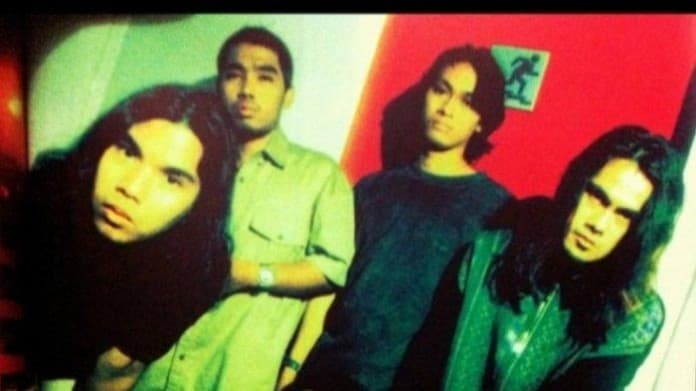 Mantan Basis Dewa 19, Erwin Prasetya, Meninggal Dunia karena Pendarahan Lambung