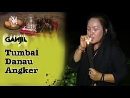 Ritual Pemanggilan Siluman Buaya Putih Oleh Dukun Wanita di Danau Cibeureum | Ganjil Misteri