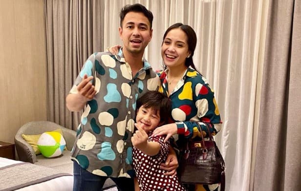 Kronologi Raffi Ahmad Sekeluarga Terpapar Covid-19 Satu Bulan Lalu