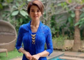 Antar Anak Sekolah, Farah Quinn Sempat Dikira Siswi SMA