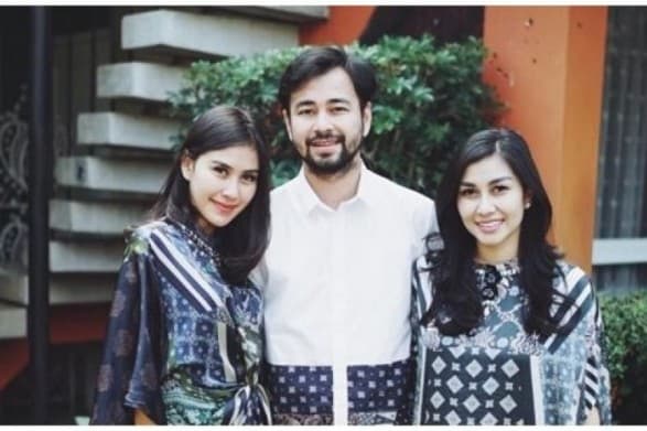 Bantah Rumor Syahnaz & Nisya Bebani Raffi Ahmad, Mama Amy Angkat Bicara