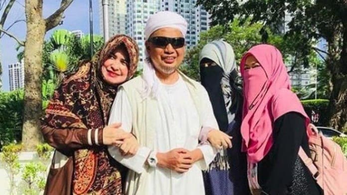Yayasan Azzikra Cabut Gugatan Hukum pada Istri Kedua Almarhum Ustadz Arifin Ilham