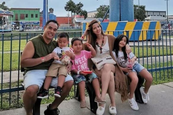 Ditinggal Rehabilitasi Narkoba, Begini Kondisi Anak Nia Ramadhani dan Ardi Bakrie