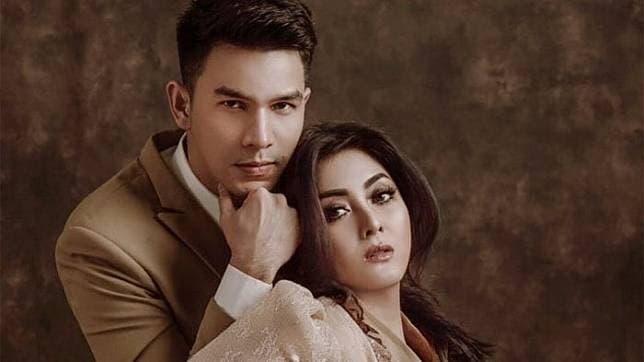 Masih Serumah, Dhena Devanka Sebut Tak Ingin Anak Tahu Soal Jonathan Frizzy Lakukan KDRT