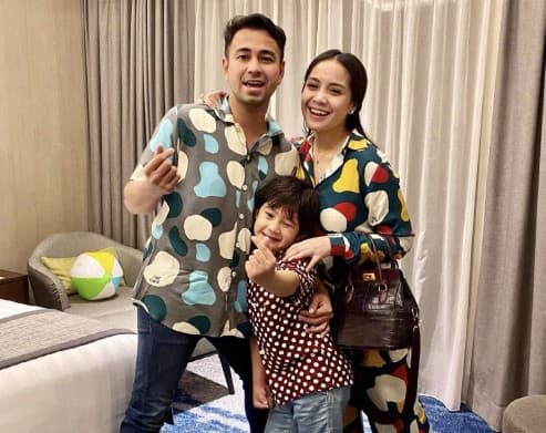 Rafathar Minta Dibelikan Mobil Balap Mirip F1, Begini Respon Raffi Ahmad