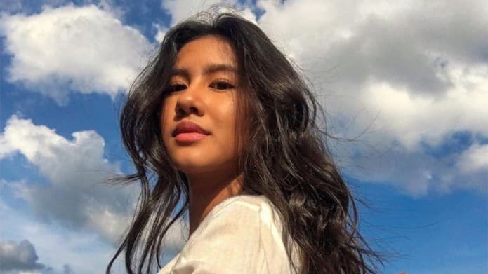 Shenina Cinnamon Posting Foto Bareng Artis Korea, Sukses Bikin Iri Netizen