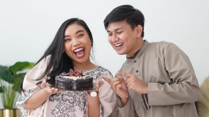 Bermula dari Hobi, Mumuk Gomez Jajal Bisnis Kuliner Bareng Suami dan Anwar BAB