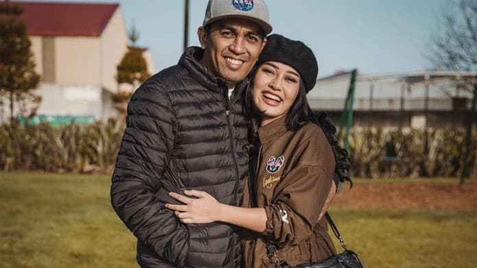 Mutia Ayu Ungkap Alasan Sempat Rahasiakan Profesi Sebagai Penyanyi Dangdut dari Glenn Fredly