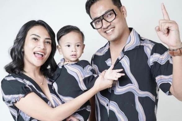 Netizen Minta Adopsi Anak Vanessa Angel, Shandy Purnamasari Buka Suara