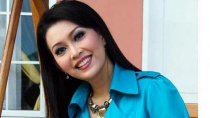 Punya Klinik Spiritual, Ratna Listy Ngaku Sempat Dimusuhi Keluarga