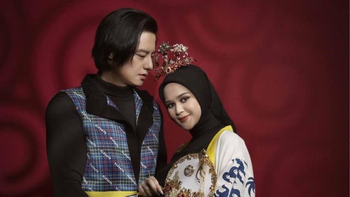 Cut Meyriska & Roger Kompak Pilih Ungkap Jenis Kelamin Anak di Acara 7 Bulanan