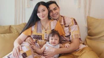 Putrinya Ultah di Hari Natal, Asmirandah dan Jonas Rivanno Tulis Pesan Haru