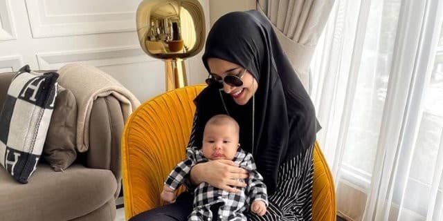 Datangi Dokter Kandungan, Zaskia Sungkar Ingin Punya Anak Kedua