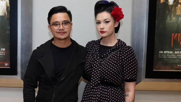 Selamat, Derby Romero dan Istri Dikaruniai Anak Pertama