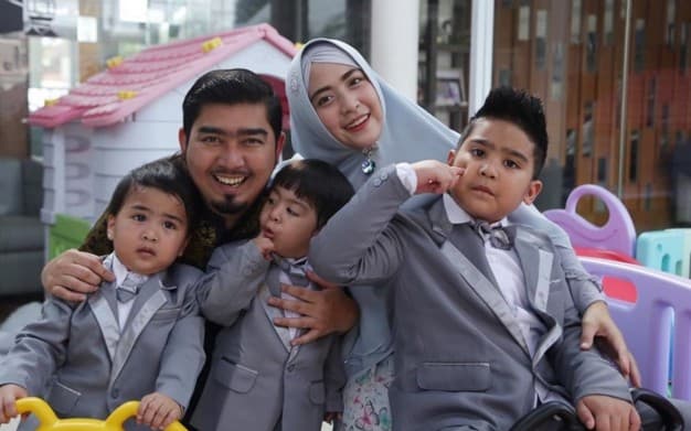 April Jasmine Menangis Anaknya Tak Kunjung Sembuh: 5 Hari Demam Tinggi