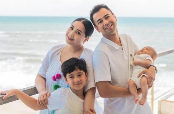 Rafathar Minta Uang 300 Ribu untuk Jajan Kinder Joy, Reaksi Nagita Slavina Jadi Sorotan Netizen